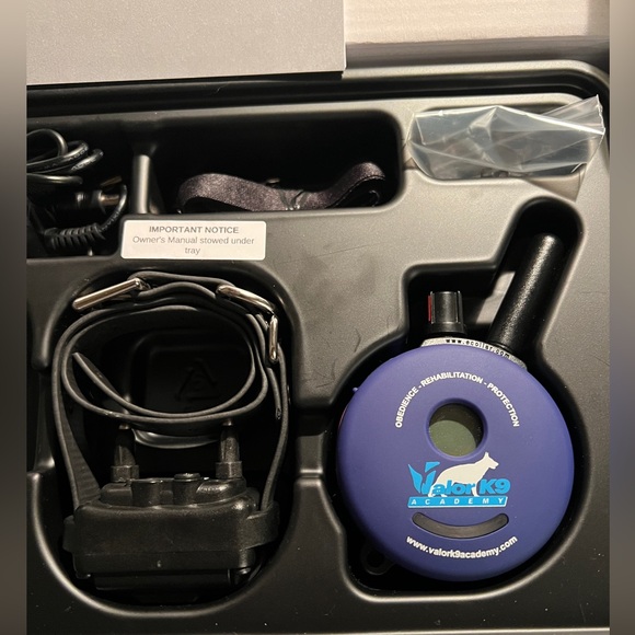 ET-300 Mini Educator 1/2 Mile Remote Dog Trainer - Picture 4 of 8